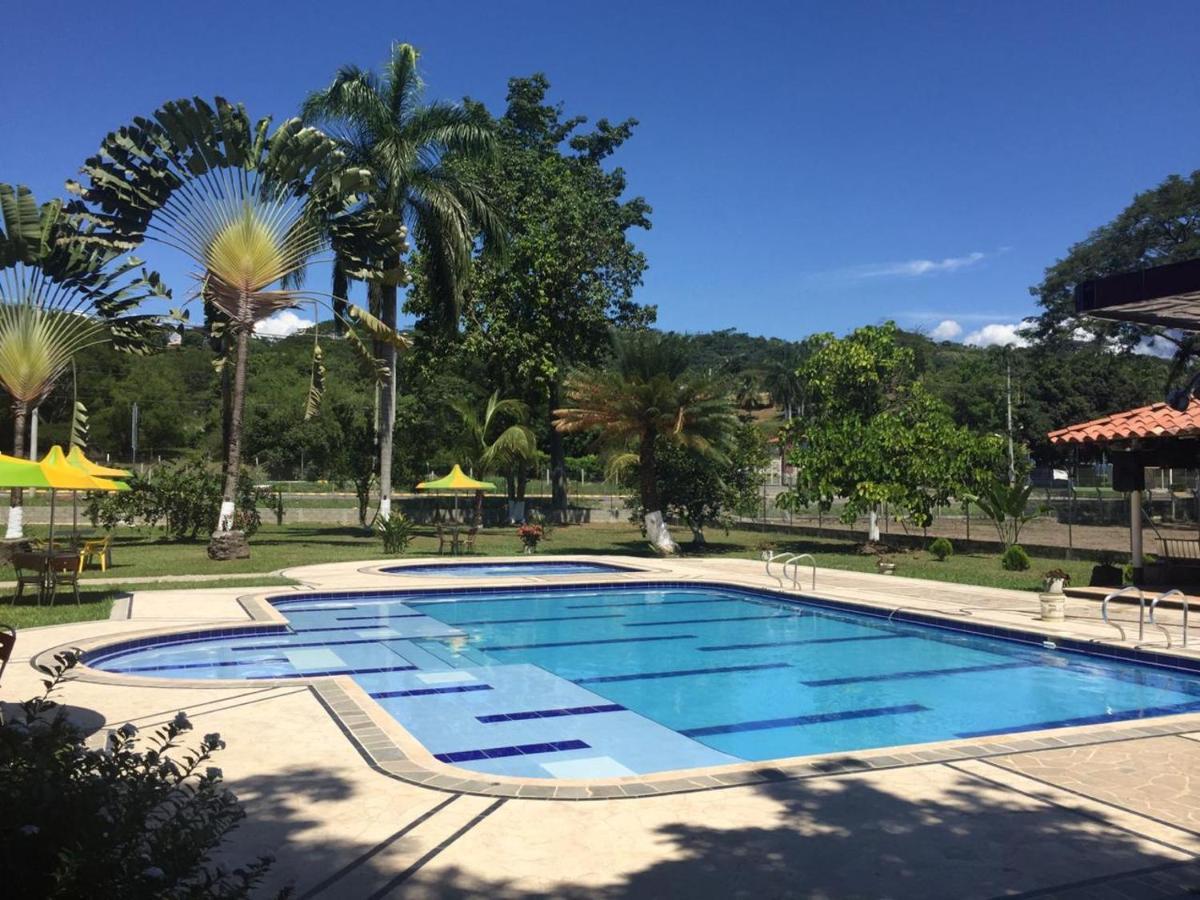 Finca Hotel Pinares La Pintada Buitenkant foto